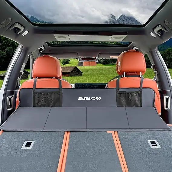 Inflatable Car Air Mattress with Pillow – Ultralight SUV Camping Bed with Built-In Foot Pump