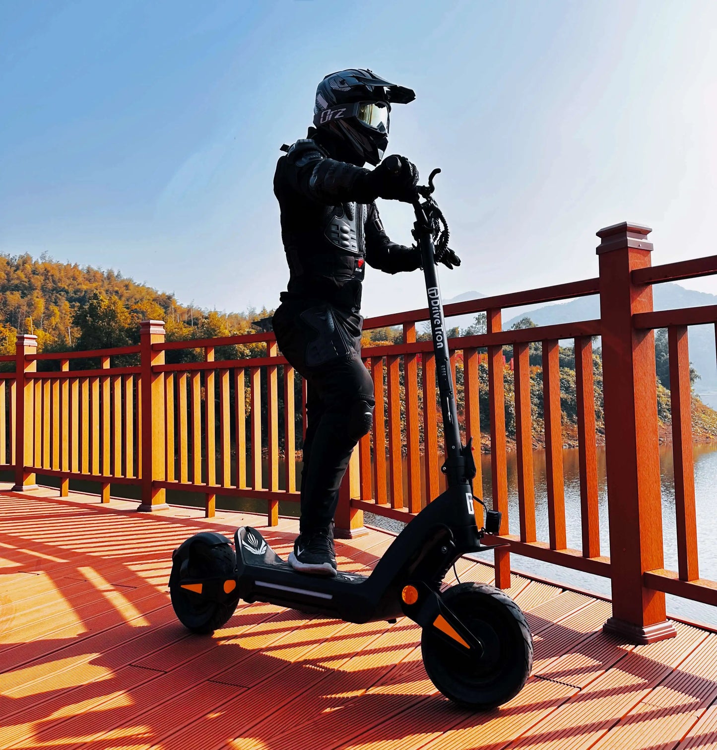 4400W Dual Motor Off-Road Electric Scooter – 11-Inch Tires, Hydraulic Suspension, Foldable Design (IPX5 Rated)