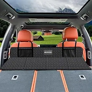 Inflatable Car Air Mattress with Pillow – Ultralight SUV Camping Bed with Built-In Foot Pump