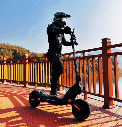 4400W Dual Motor Off-Road Electric Scooter – 11-Inch Tires, Hydraulic Suspension, Foldable Design (IPX5 Rated)